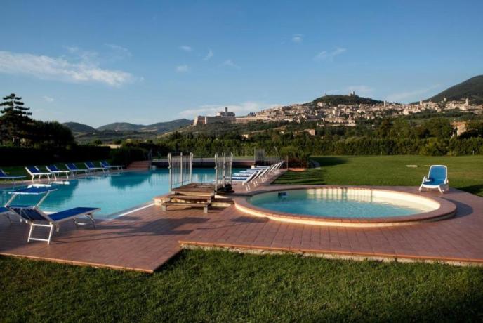 Piscina Per Bambini Assisi relax Umbria 