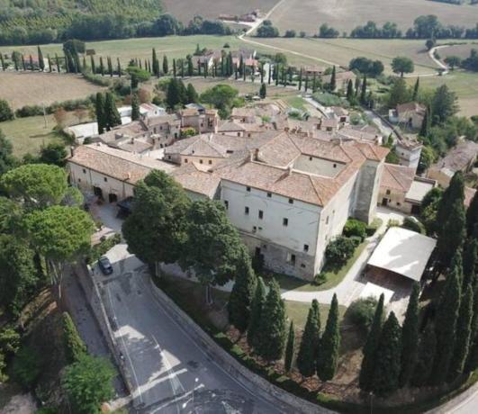 Veduta Borgo Casigliano relax in Umbria 