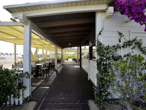 Bar coperto in Spiaggia per rinfrescarsi 