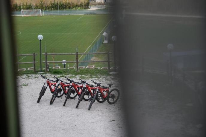 E-bike noleggio escursioni Valnerina soggiorni Cascia 