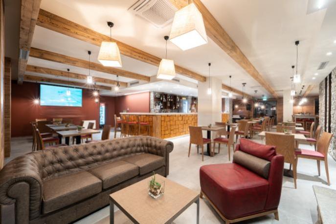 Salottino bar in hotel Courmayeur 