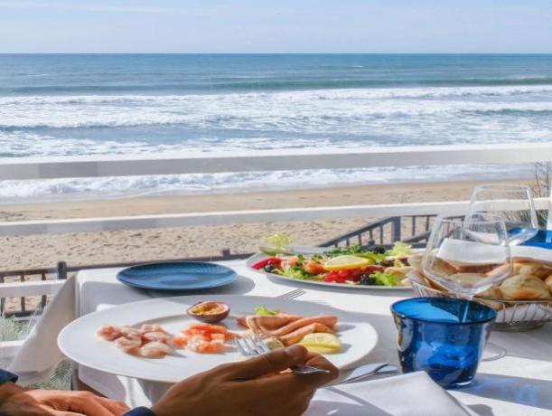 Pranzo Romantico nel Ristorante sul Mare 